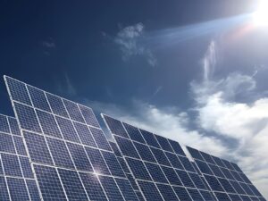 High efficiency solar panels in Pakistan for homes and businesses providing reliable and cost effective renewable energy solution for power backup